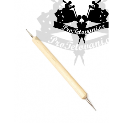 Redrawing pen for better transfer of the tattoo motif